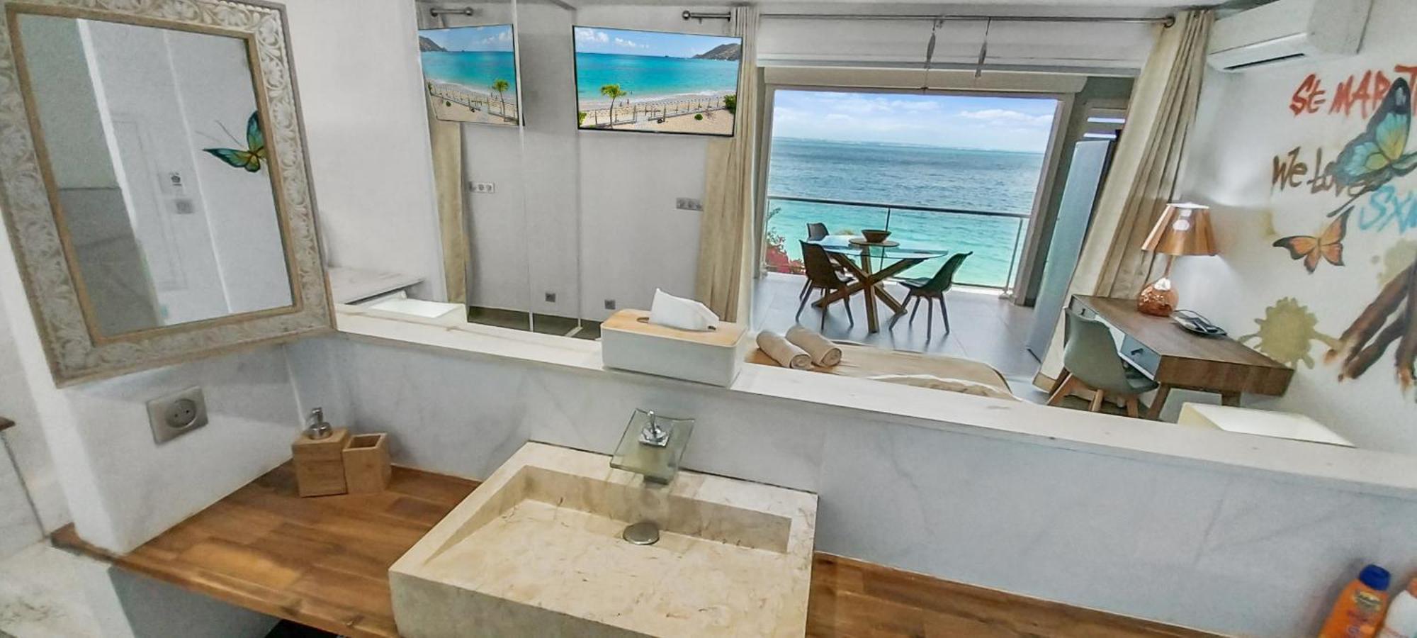 Official Page "Residence Bleu Marine" - Sea View Apartments & Studios - Saint-Martin French Side Grand Case Dış mekan fotoğraf